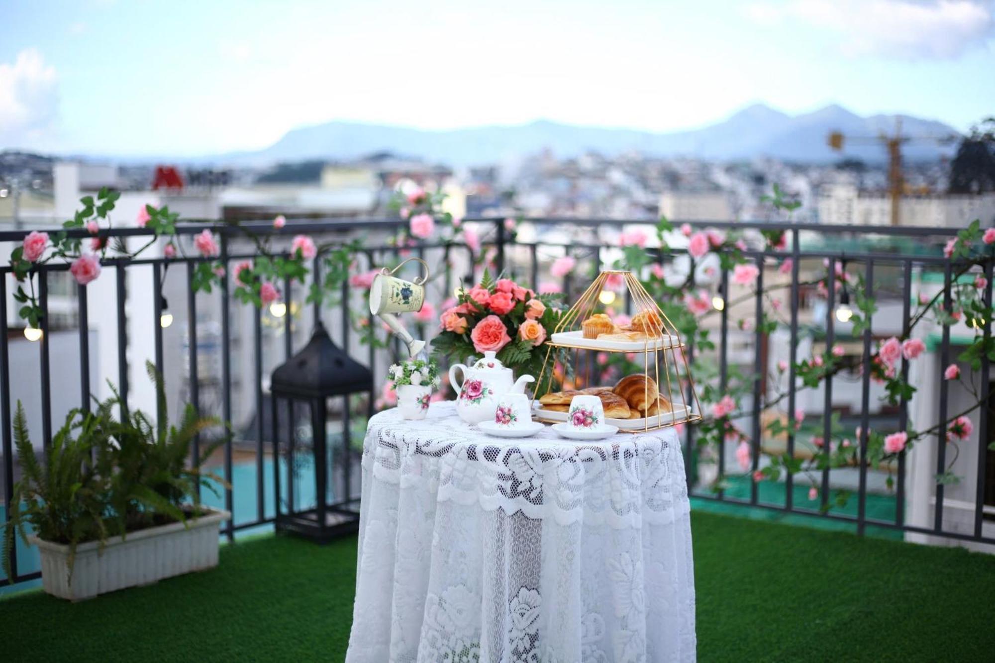 Ruby Rose House Hotell Dalat Exteriör bild
